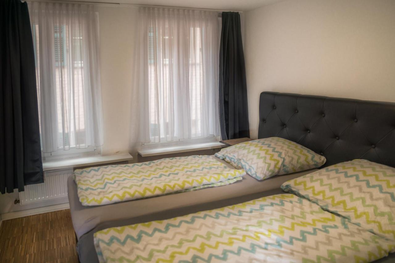 Altstadt Apartment Alisa Düsseldorf Buitenkant foto