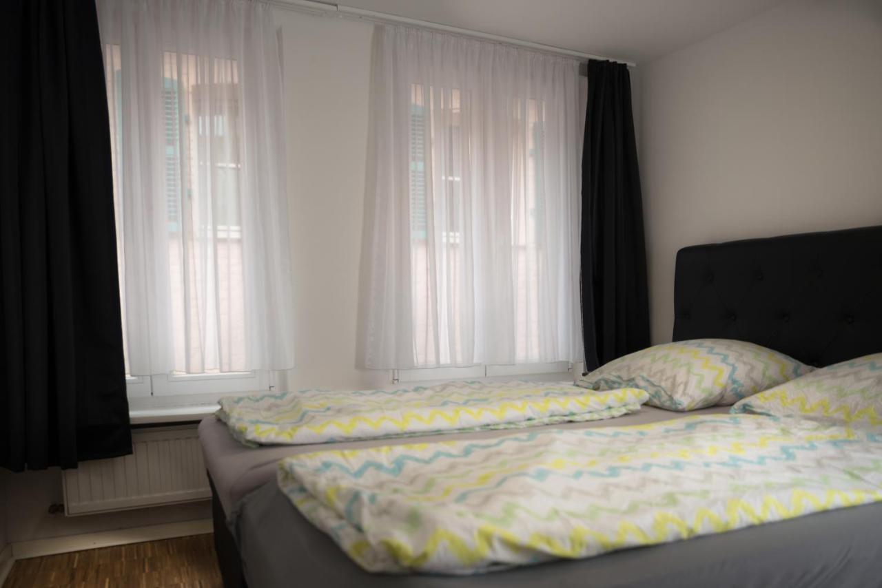 Altstadt Apartment Alisa Düsseldorf Buitenkant foto